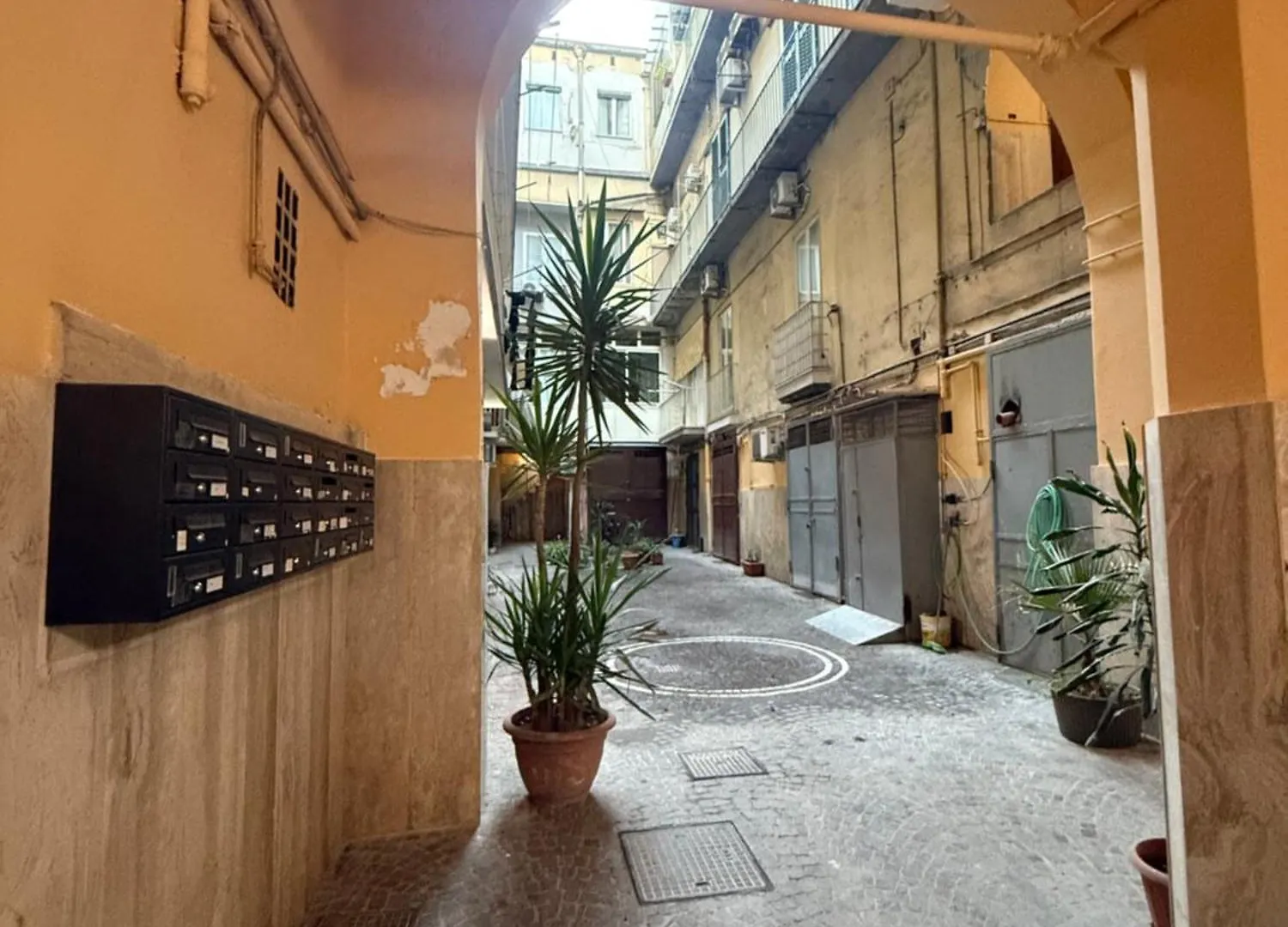 Valentino Caracciolo 105 Apartment Naples