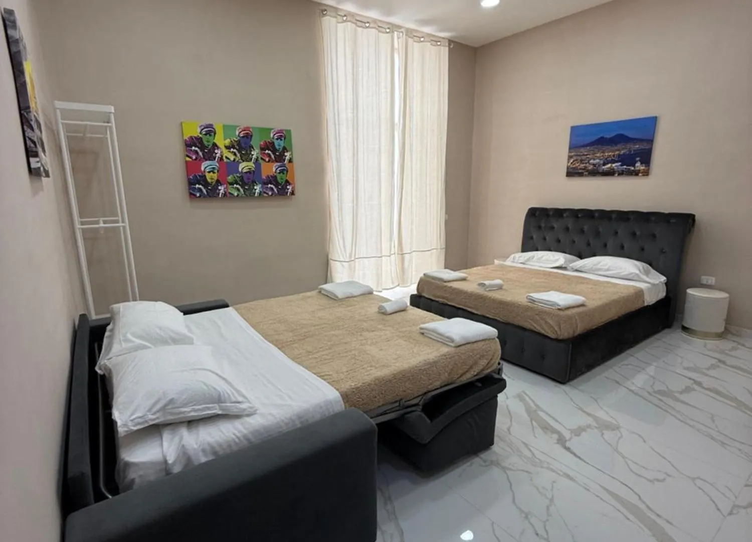 Valentino Caracciolo 105 Apartment Naples
