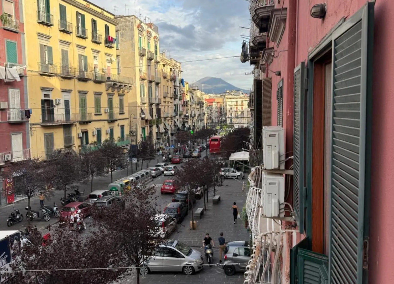 Valentino Caracciolo 105 Apartment Naples