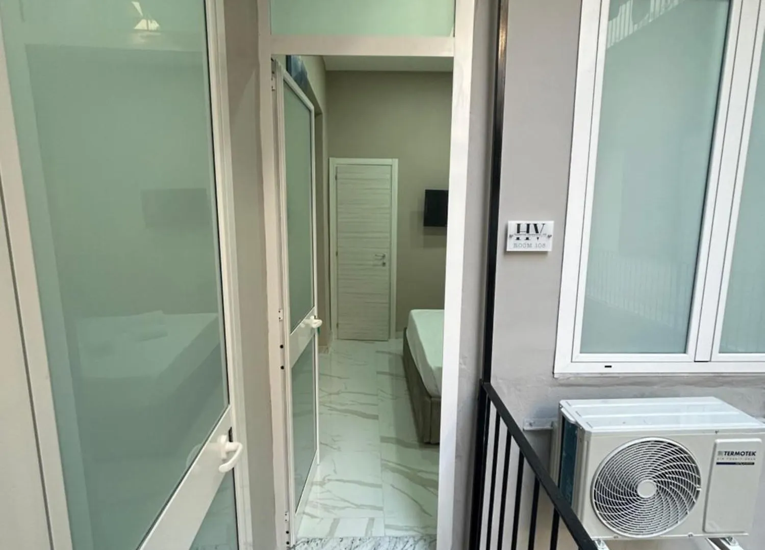 Valentino Caracciolo 105 Apartment Naples