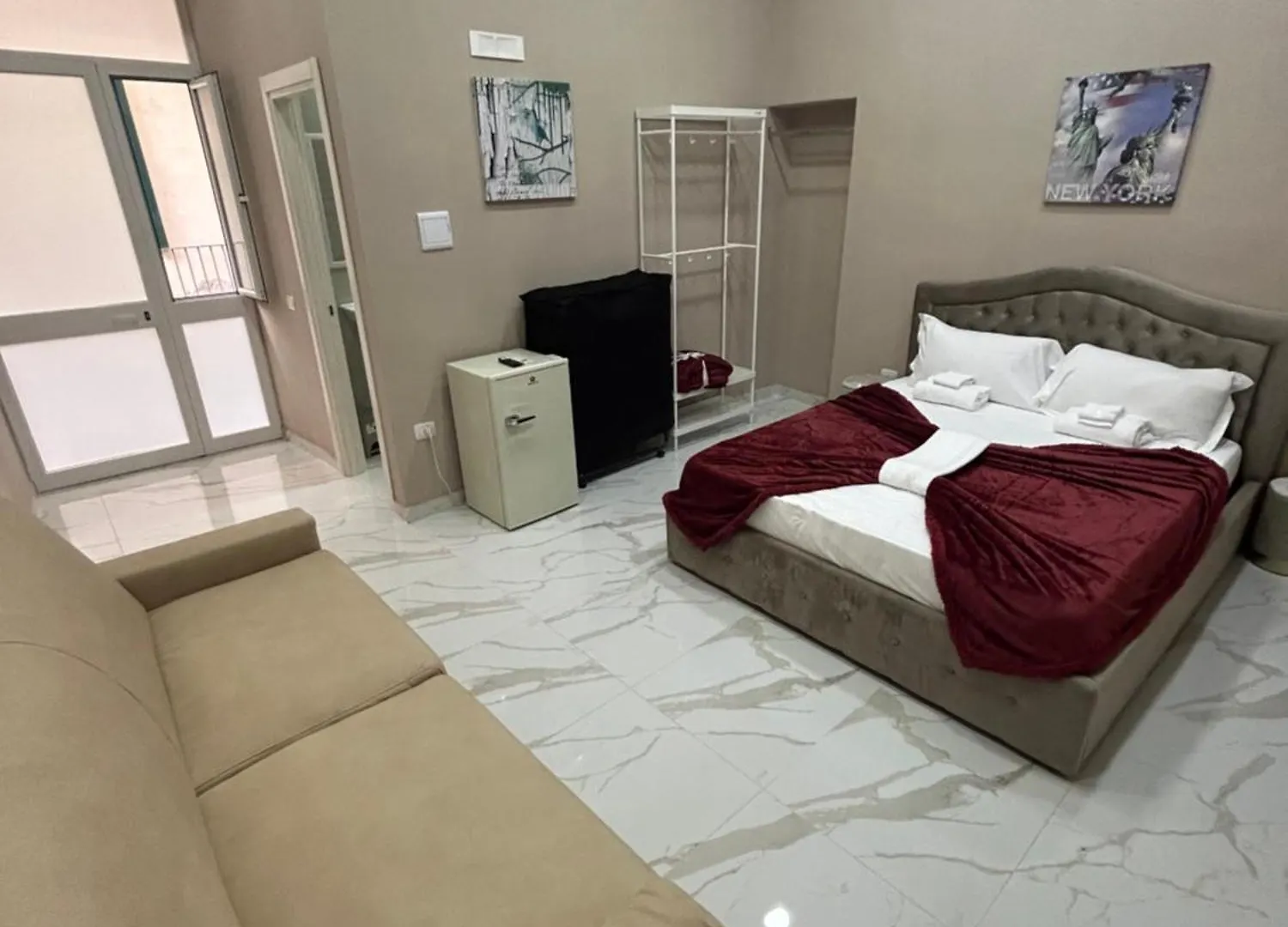 Valentino Caracciolo 105 Apartment Naples