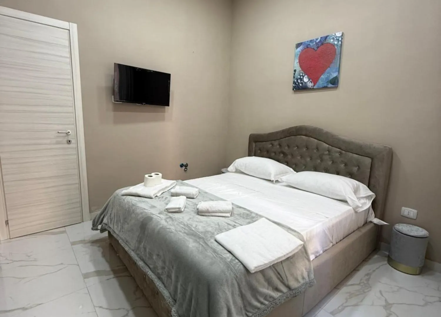 Valentino Caracciolo 105 Apartment Naples