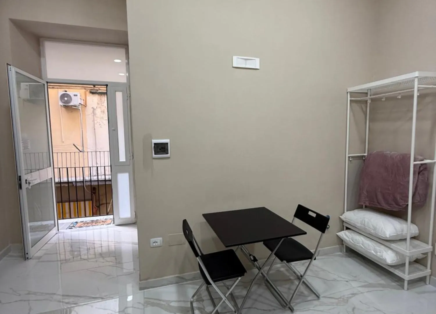 Valentino Caracciolo 105 Apartment Naples