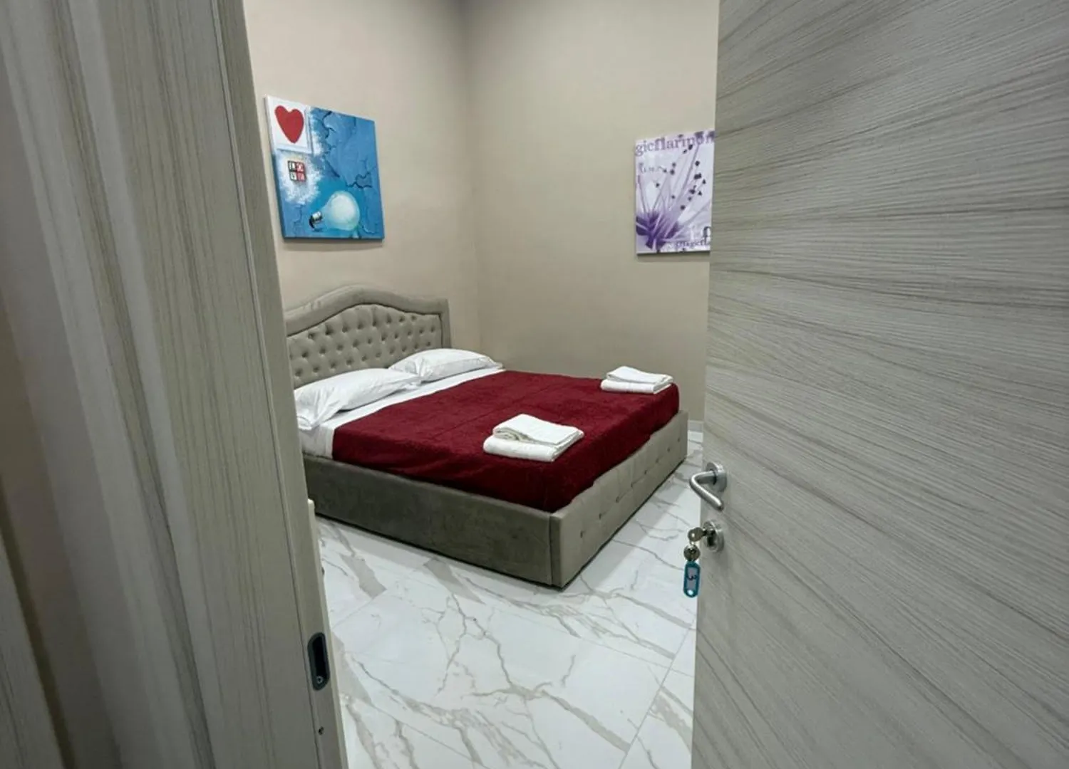 Apartament Valentino Caracciolo 105 Neapol