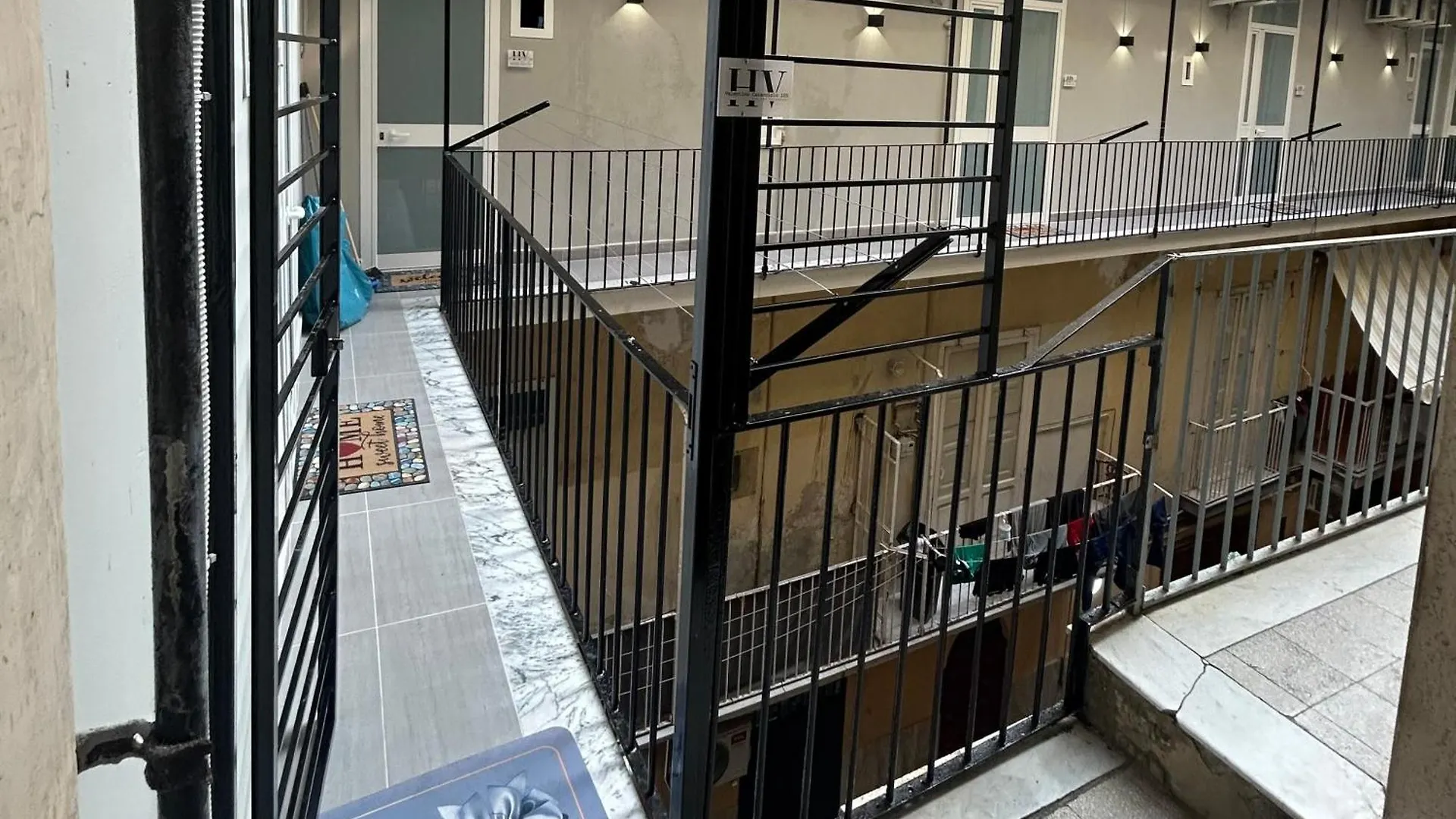 Apartament Valentino Caracciolo 105 Neapol