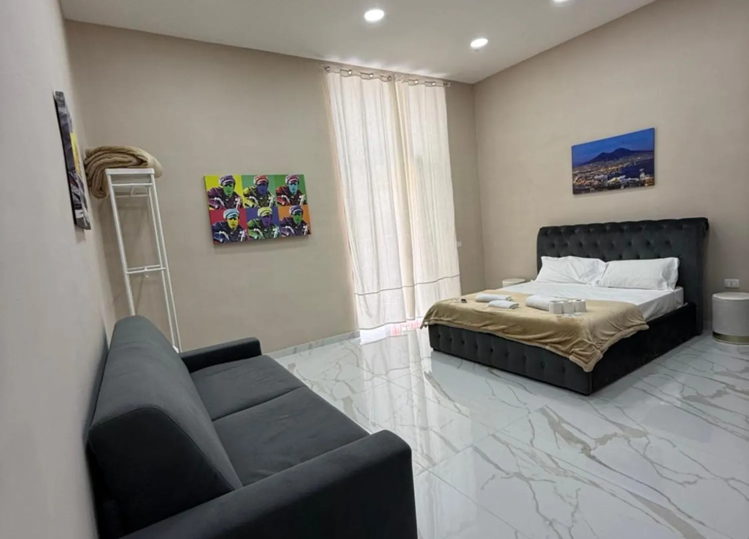 Valentino Caracciolo 105 Apartment Naples