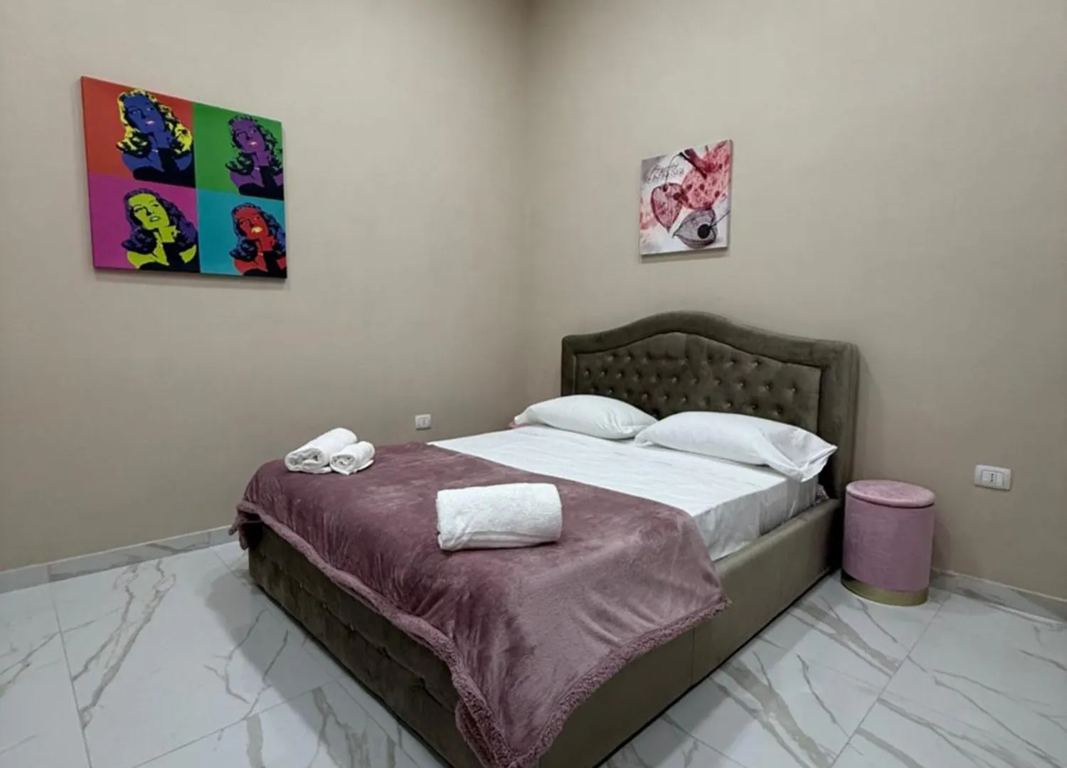 Valentino Caracciolo 105 Apartment Naples