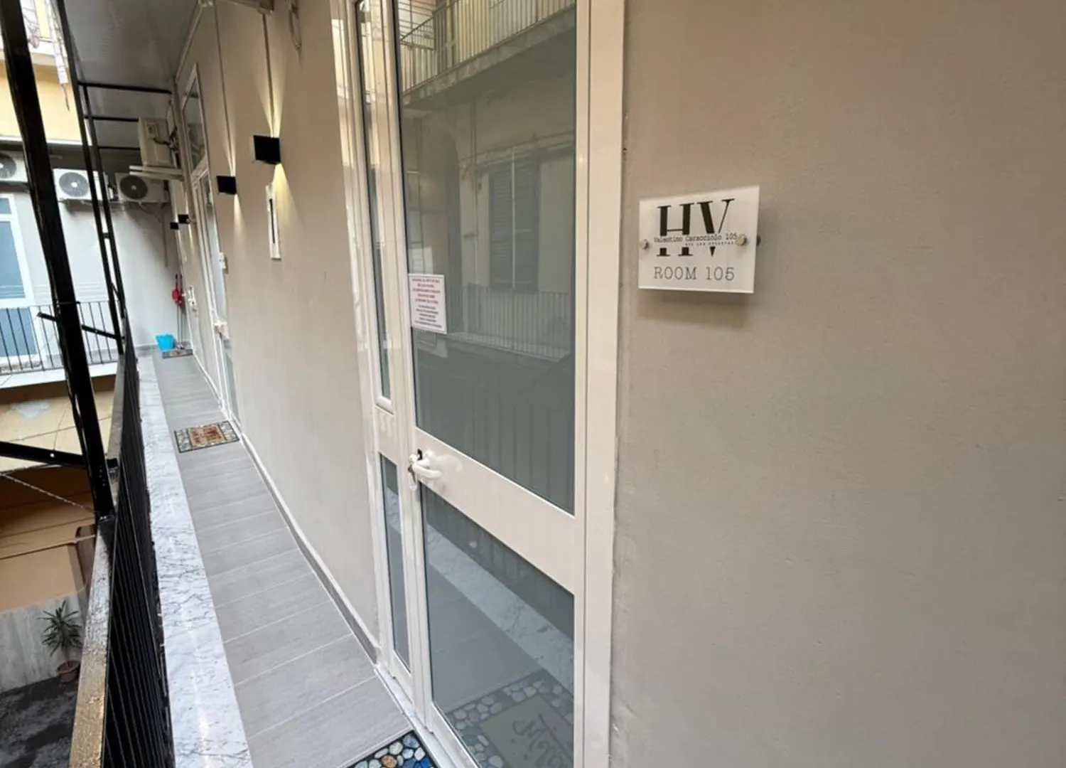 Valentino Caracciolo 105 Apartment Naples